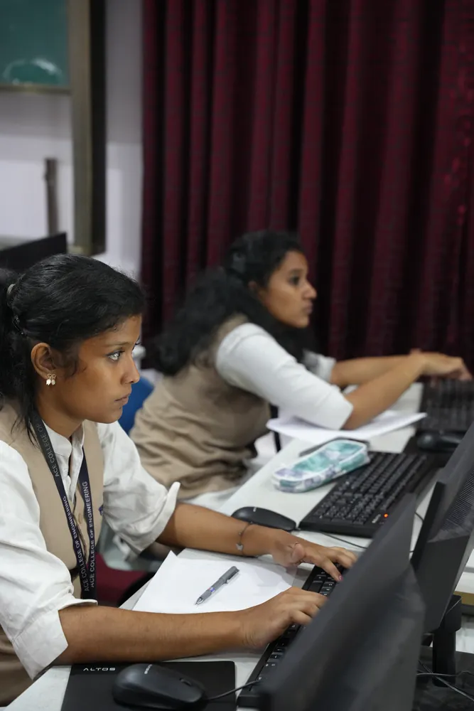 Data analytics course students
